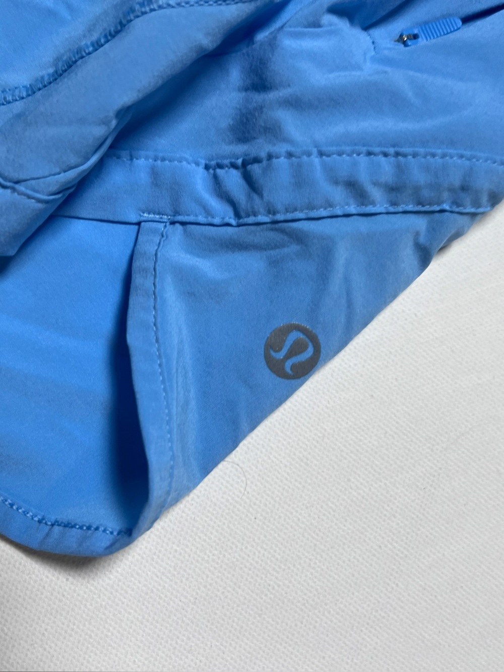 Lululemon Track That High-Rise Lined Short 3" Poolside 10 - Picture 5 of 8